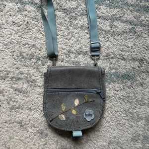 Haiku Crossbody Purse Bag Gray Vegan Pebble Leather Detachable Strap Clutch